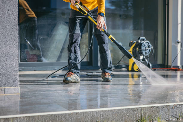 Best Building Exterior Washing  in Farr West, UT
